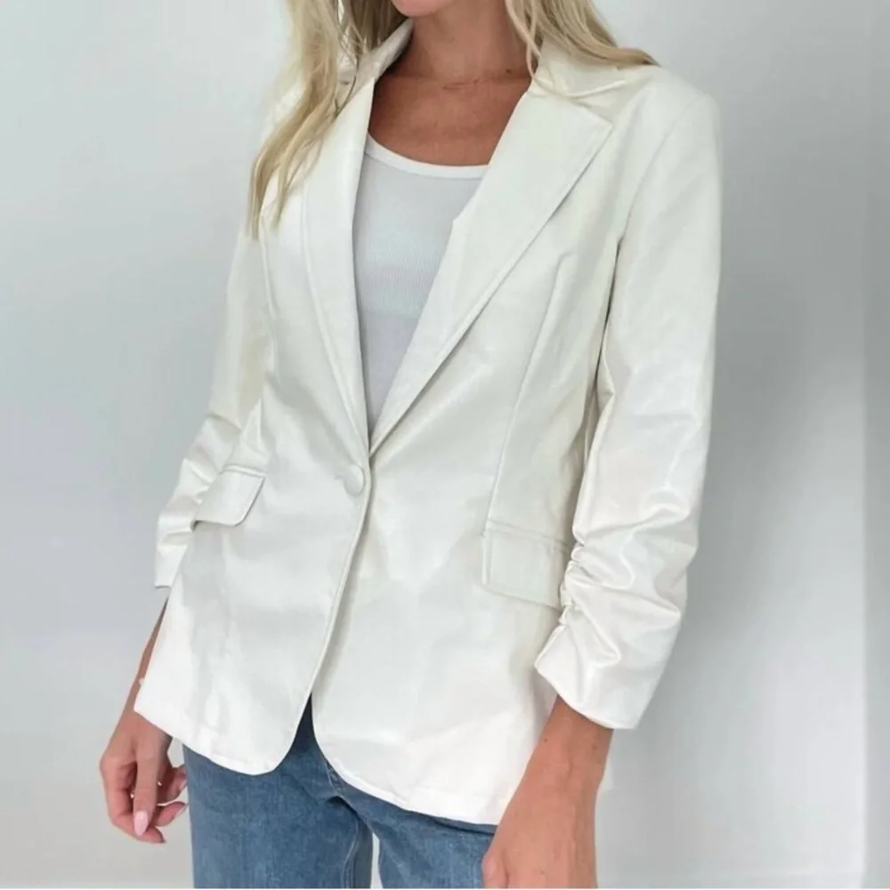 NWT| Cinq a Sept 'Kylie' Faux Croc Embossed Jacket Blazer - Picture 3 of 16